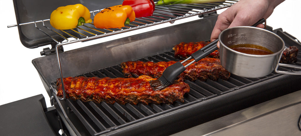 Rätt grilltillbehör som verktyg, marinader och mycket mer